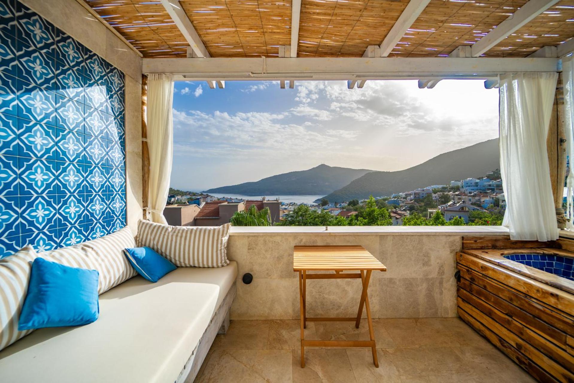 Elixir Hotel 3*