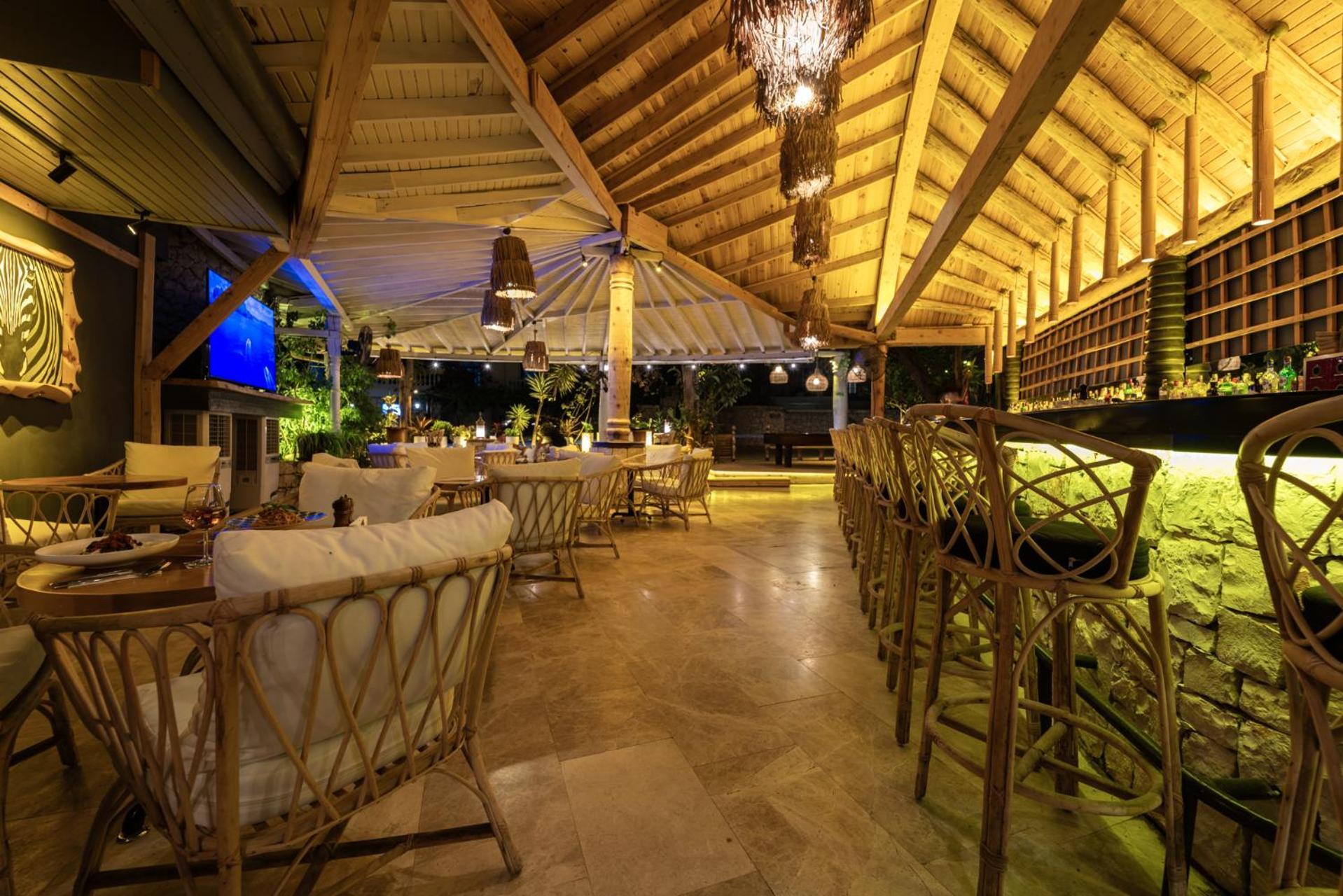 Elixir Hotel