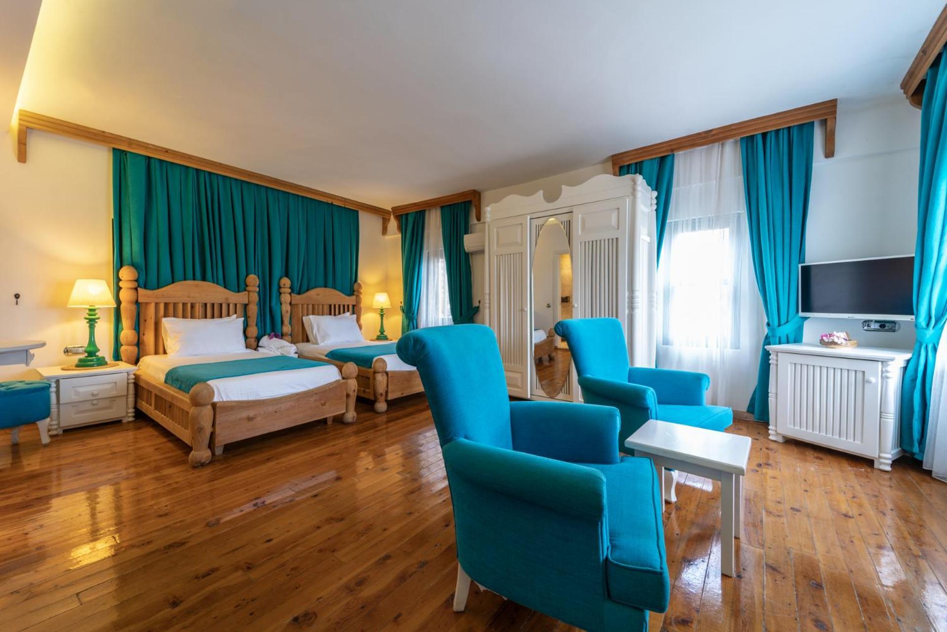 Elixir Hotel